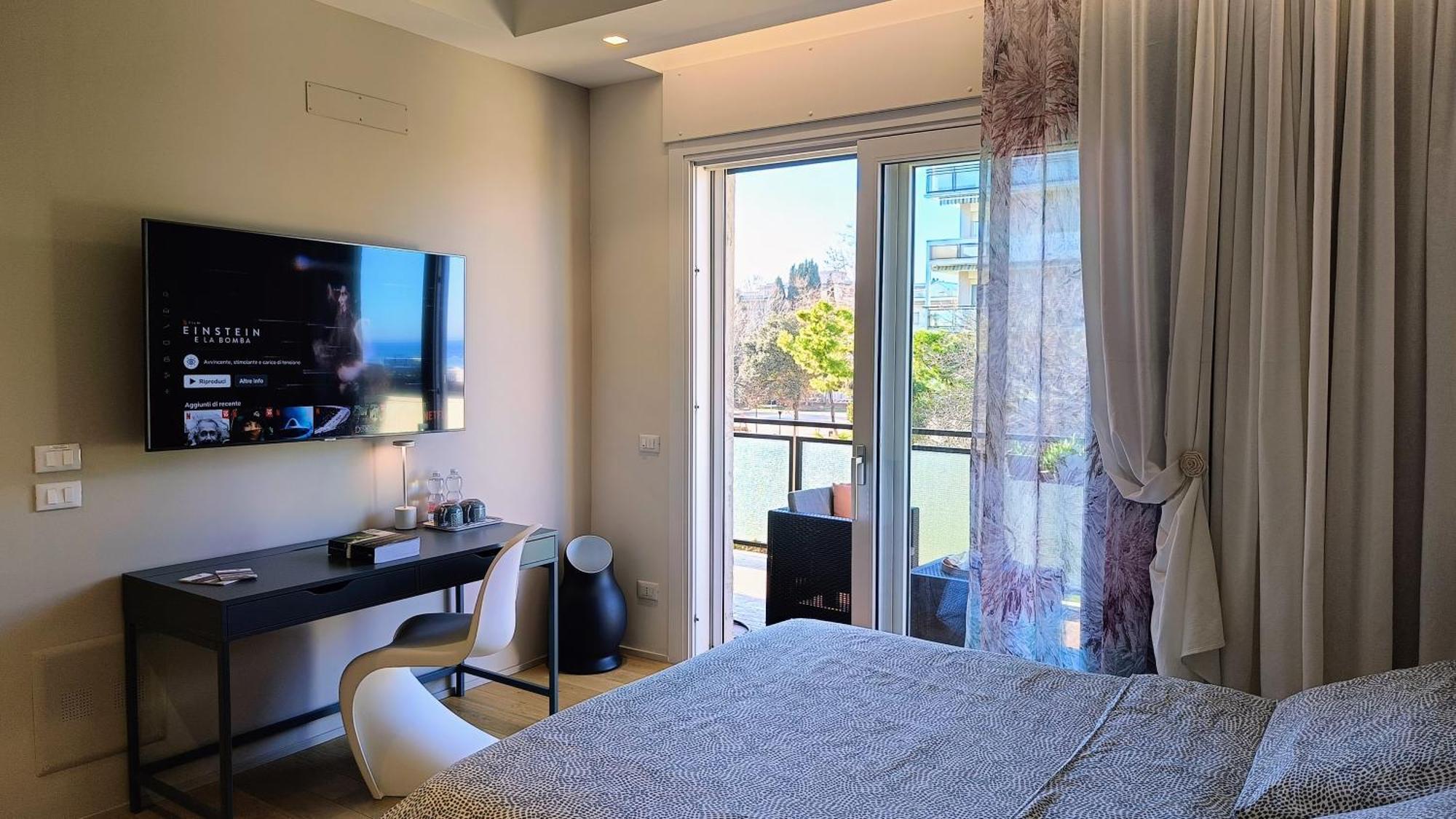 La Stanza Dell'Architetto Hotel Пескара Екстериор снимка
